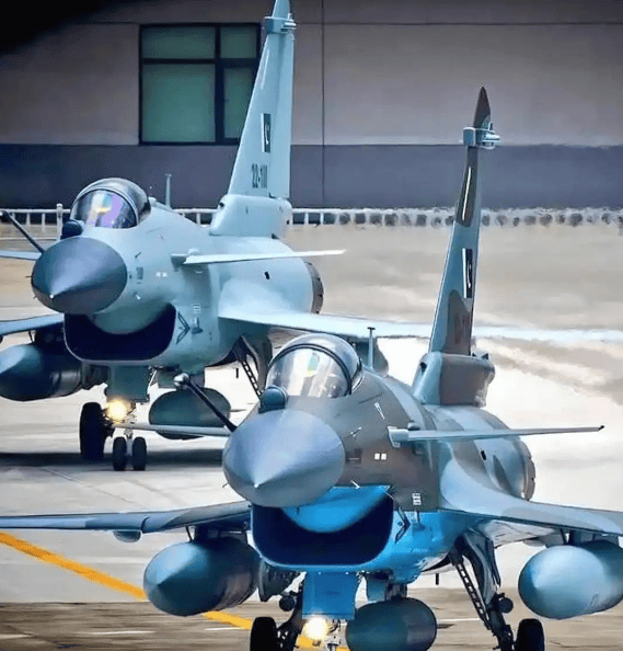 埃及不买,印尼不买,泰国也不买,歼-10C明明封神了,为啥没人买呢?