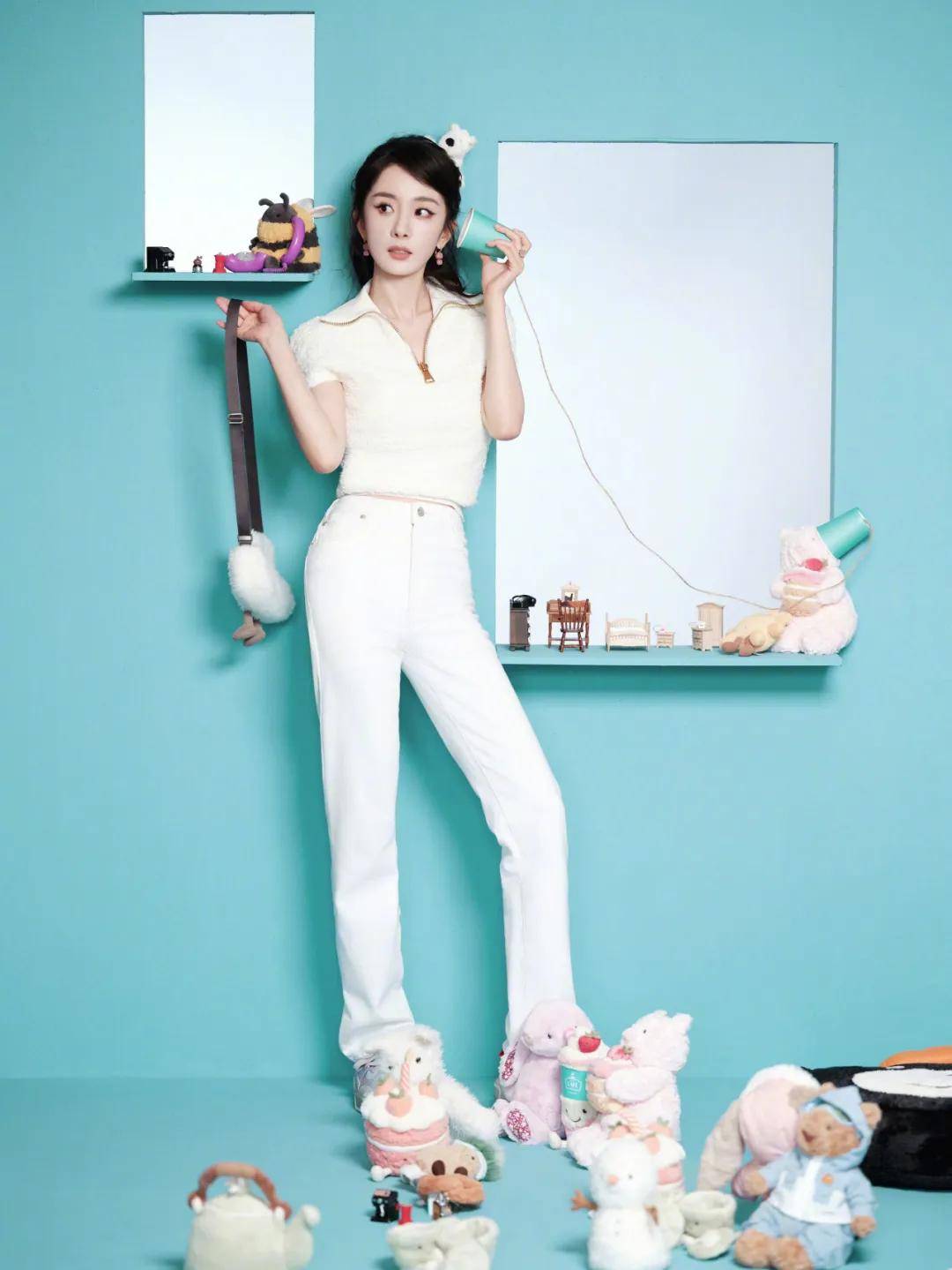 杨幂把钥匙扣扎在马尾上,瞬间实现满39减20!