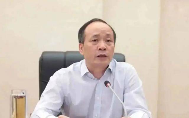 中央委员、正部级干部落马!10天内,这个市有6人被查