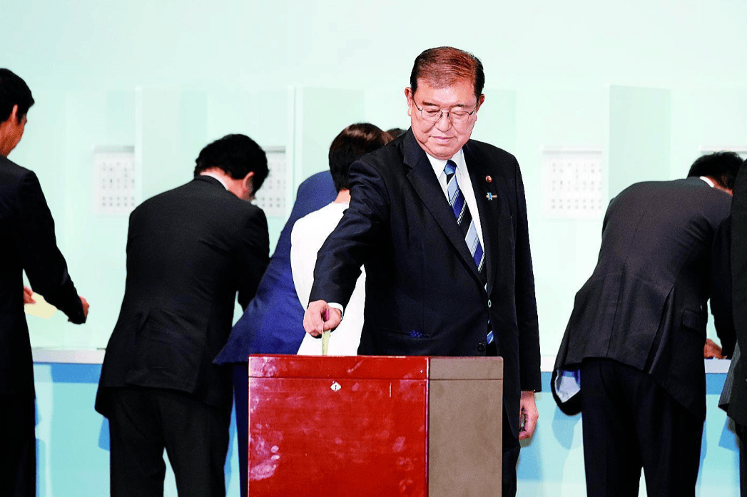 日本首相选战白热化，高市早苗或提前出局？特朗普直言不想要“反华日本首相”