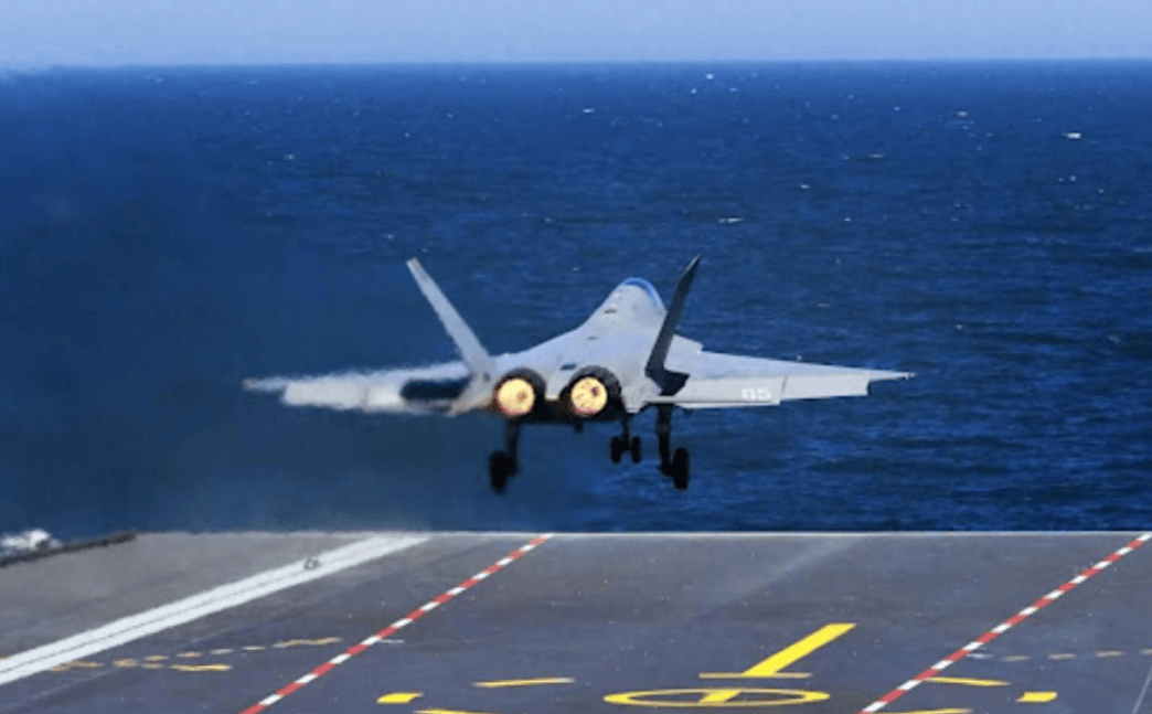 福建舰传好消息不到24小时,美日韩临时发布声明,中方外交部驳斥斩钉截铁