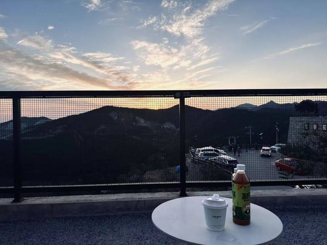 卷了一周的北京白领,周末扎进天津县城