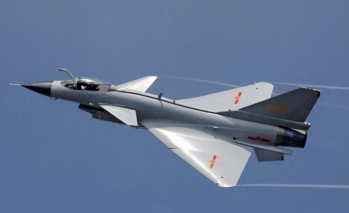 歼20野兽模式再次亮相,4架就可以瘫痪整个印度空军