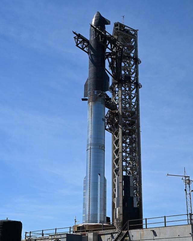 今年发射“3败2胜”,二代“星舰”谢幕,三代能否担当重任?